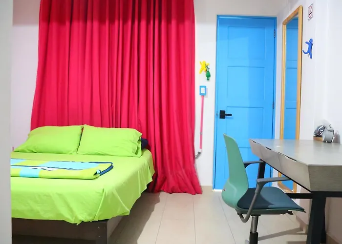 Casa Mandarine , Amazing Private W Balcony, Rooftop, Hammocks, Ac, Smartv, 100mbs! Guest house