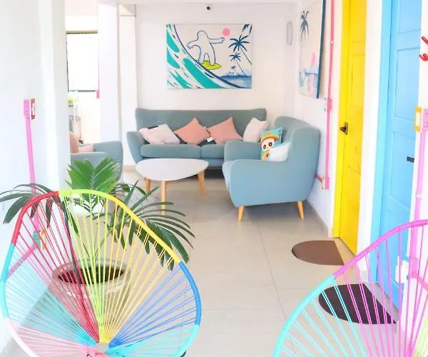 Casa Mandarine , Amazing Private W Balcony, Rooftop, Hammocks, Ac, Smartv, 100mbs!